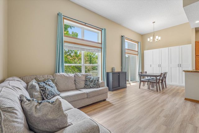 2259 Saint Johns Place, Woodbury, MN 55129