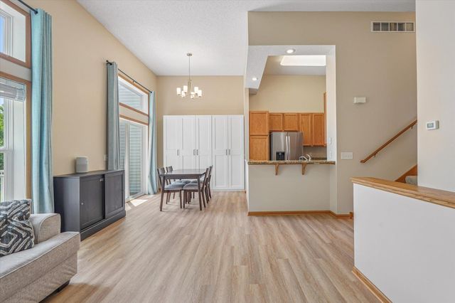 2259 Saint Johns Place, Woodbury, MN 55129