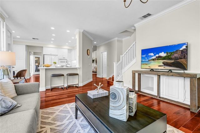 53 Oakhurst, Irvine, CA 92620