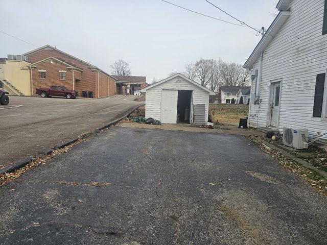 115 S Mulberry St, Cornersville, TN 37047