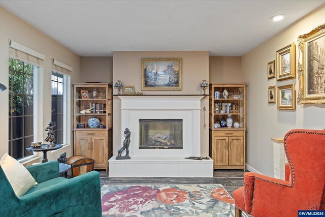 4637 SUNFLOWER Wy NE, Salem, OR 97305