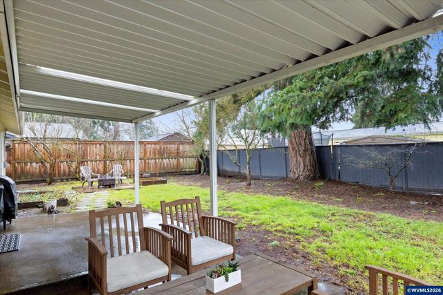 4637 SUNFLOWER Wy NE, Salem, OR 97305