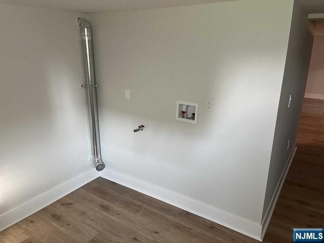 161 Franklin Street 1 st, Elmwood Park, NJ 07407