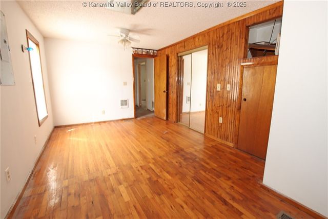 217 McConnell Road, Stollings, WV 25646