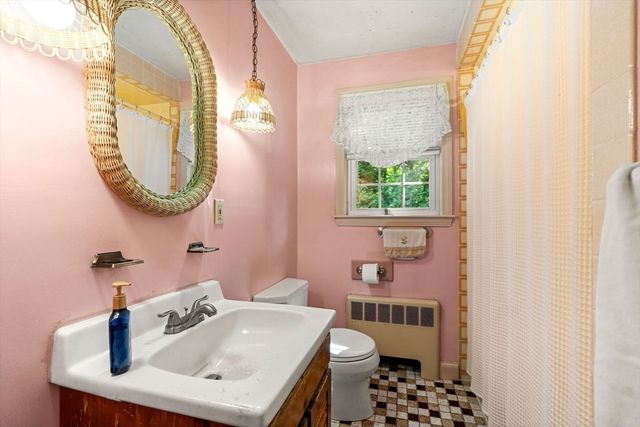 187 Havilah St, Lowell, MA 01852