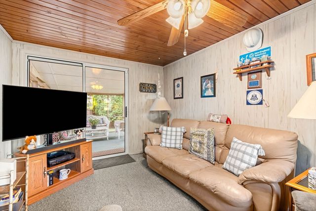 187 Havilah St, Lowell, MA 01852