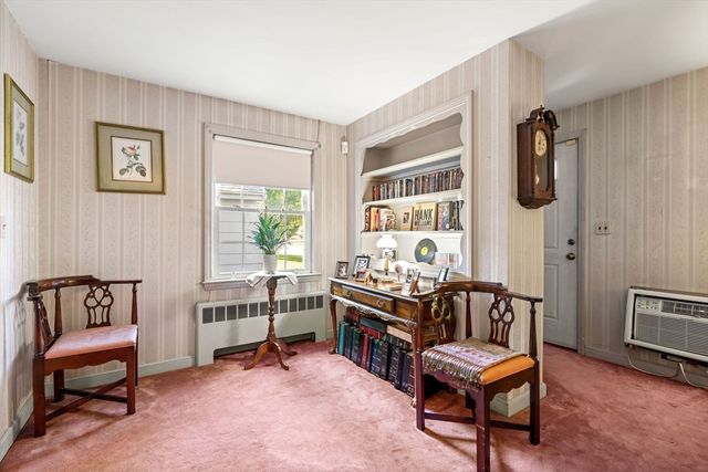 187 Havilah St, Lowell, MA 01852
