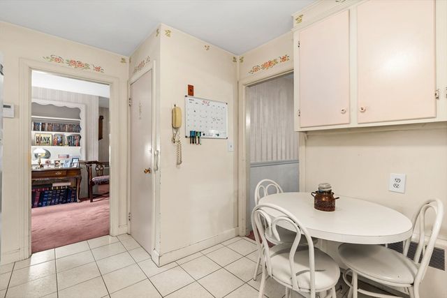 187 Havilah St, Lowell, MA 01852