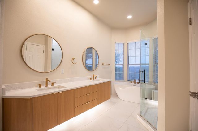 9920 Spicewood Mesa, Austin, TX 78759