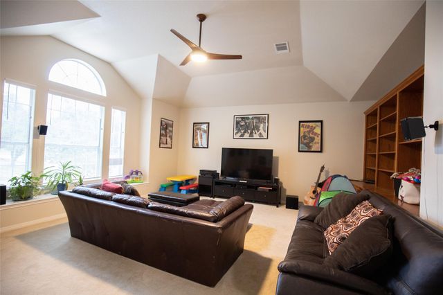 9920 Spicewood Mesa, Austin, TX 78759