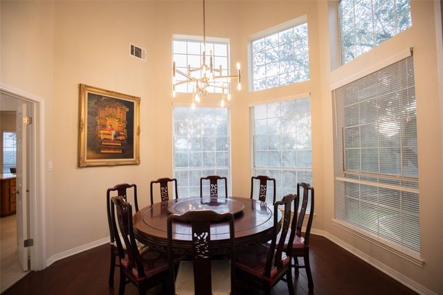 9920 Spicewood Mesa, Austin, TX 78759