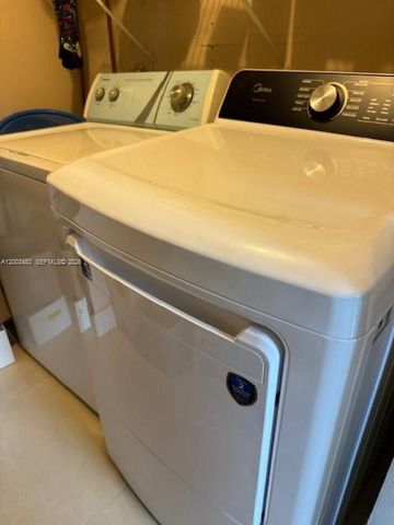 8429 Forest Hills Dr 301, Coral Springs, FL 33065