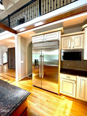 2905 Hunters Bluff Drive, Raleigh, NC 27606