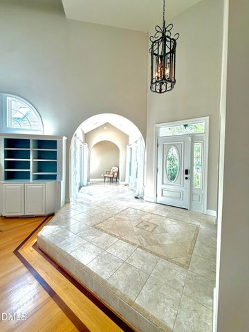 2905 Hunters Bluff Drive, Raleigh, NC 27606