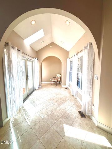 2905 Hunters Bluff Drive, Raleigh, NC 27606