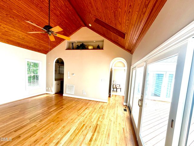 2905 Hunters Bluff Drive, Raleigh, NC 27606