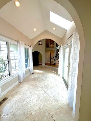 2905 Hunters Bluff Drive, Raleigh, NC 27606