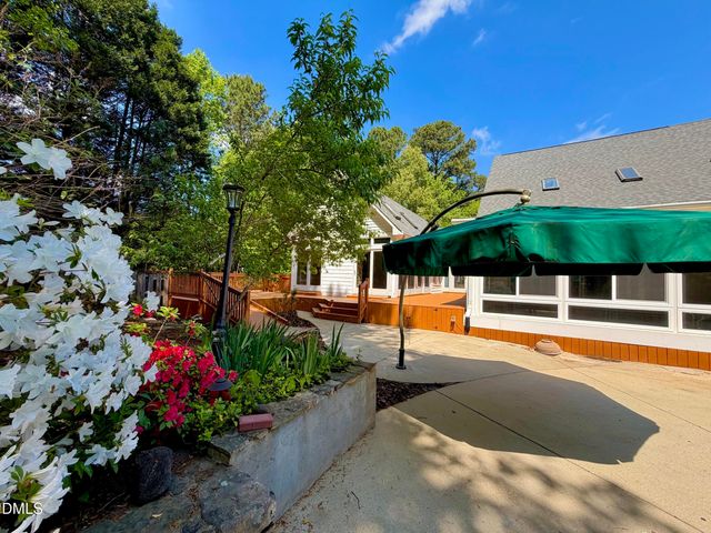 2905 Hunters Bluff Drive, Raleigh, NC 27606