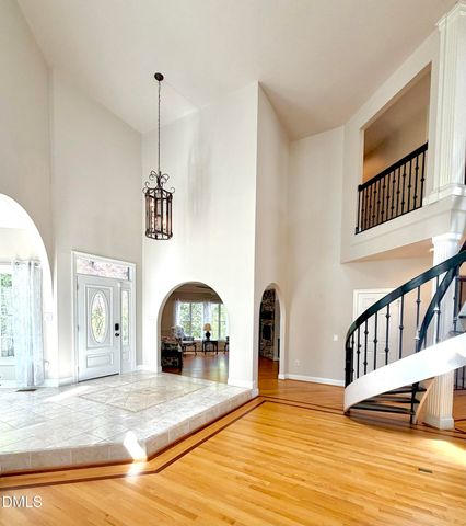 2905 Hunters Bluff Drive, Raleigh, NC 27606