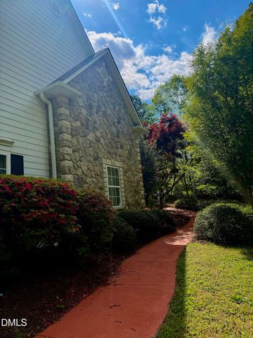 2905 Hunters Bluff Drive, Raleigh, NC 27606