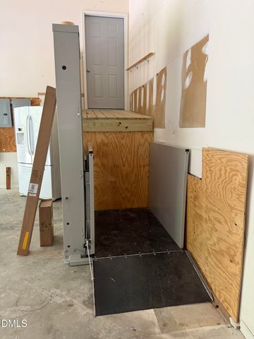 2905 Hunters Bluff Drive, Raleigh, NC 27606