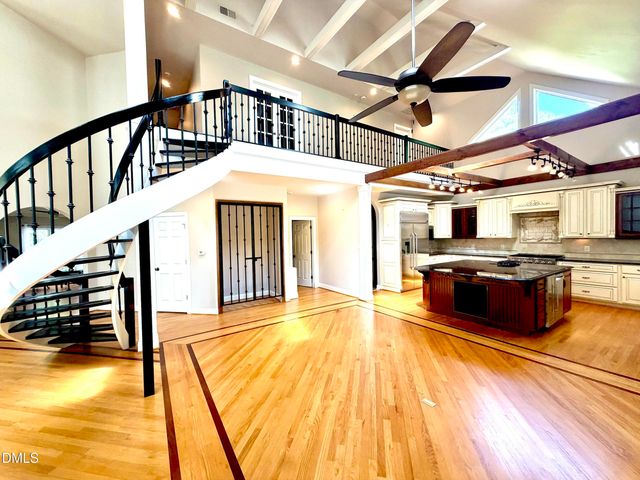 2905 Hunters Bluff Drive, Raleigh, NC 27606