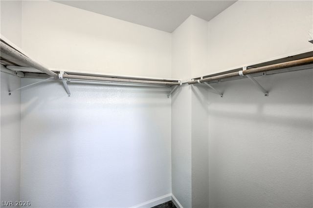 8700 Autumn Valley Avenue, Las Vegas, NV 89129