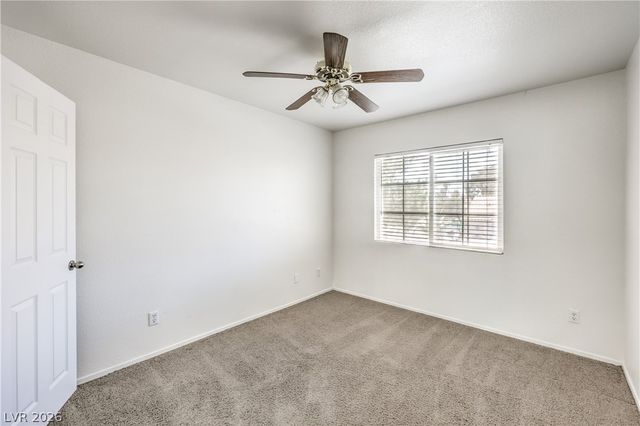 8700 Autumn Valley Avenue, Las Vegas, NV 89129