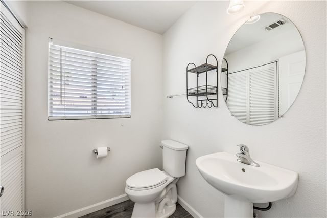 8700 Autumn Valley Avenue, Las Vegas, NV 89129