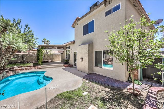 8700 Autumn Valley Avenue, Las Vegas, NV 89129