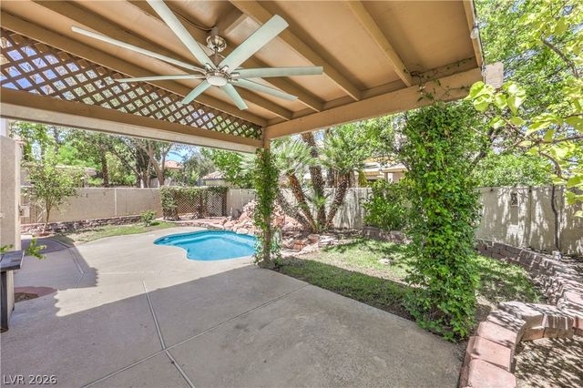8700 Autumn Valley Avenue, Las Vegas, NV 89129