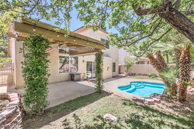 8700 Autumn Valley Avenue, Las Vegas, NV 89129