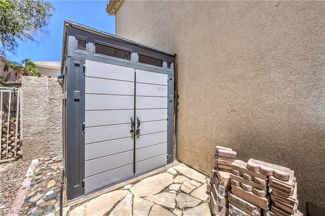 8700 Autumn Valley Avenue, Las Vegas, NV 89129