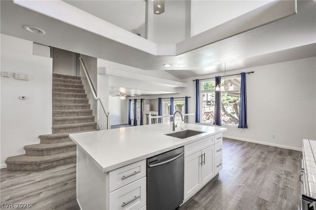 8700 Autumn Valley Avenue, Las Vegas, NV 89129