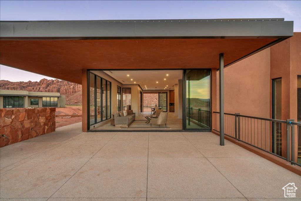 Image 30 of property listing at 784 N SANCTUARY PL, Ivins, UT 84738