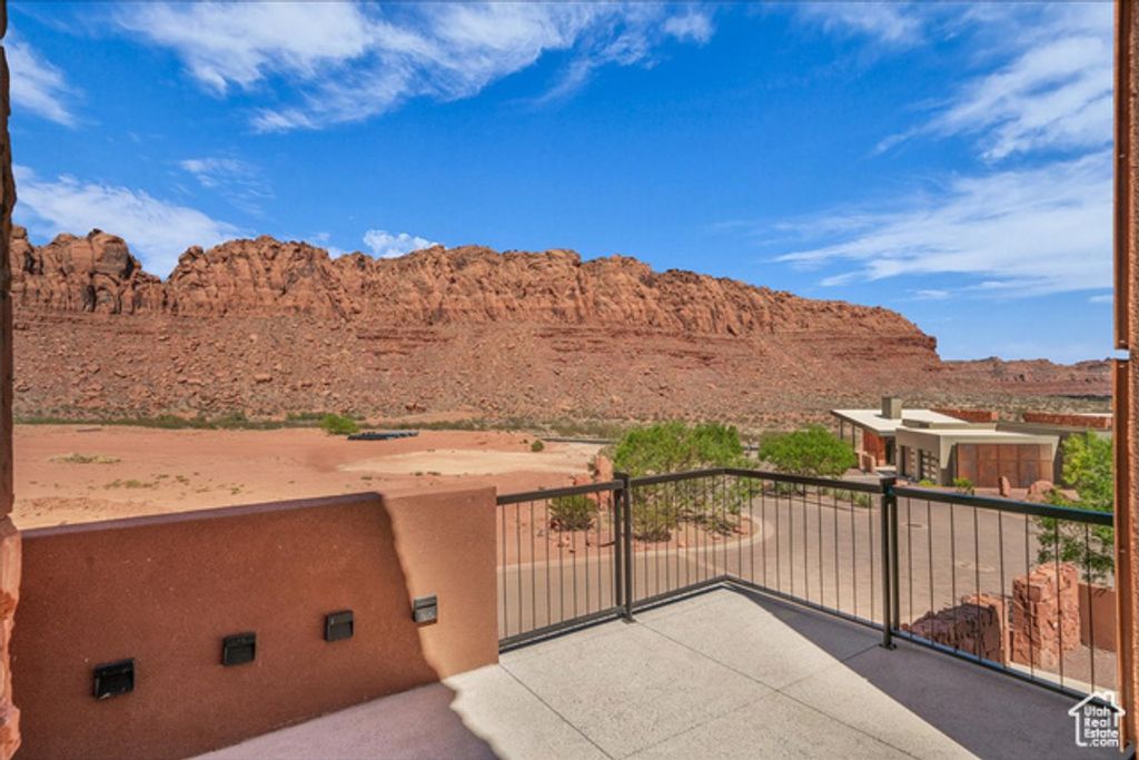 Image 50 of property listing at 784 N SANCTUARY PL, Ivins, UT 84738