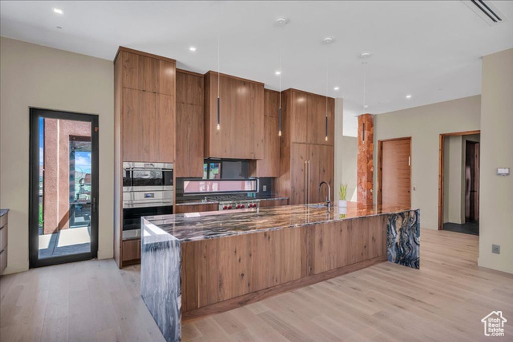 Image 10 of property listing at 784 N SANCTUARY PL, Ivins, UT 84738