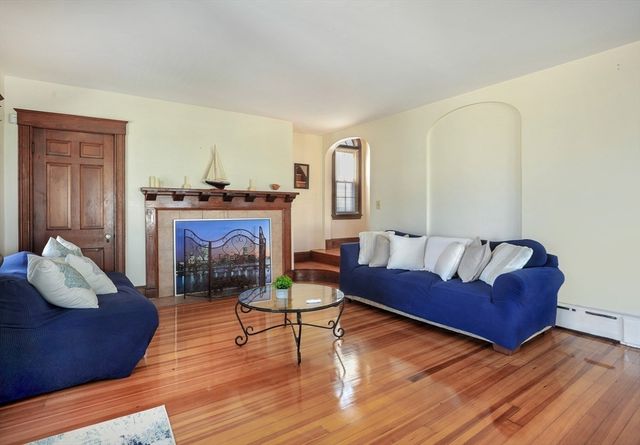 43 Q, Hull, MA 02045
