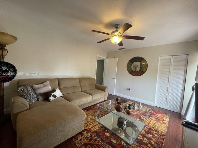 1066 NE 202nd Ln, Miami, FL 33179