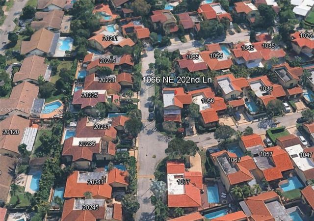 1066 NE 202nd Ln, Miami, FL 33179