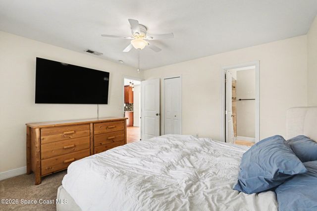 408 Crystal Mist Road NW, Palm Bay, FL 32907