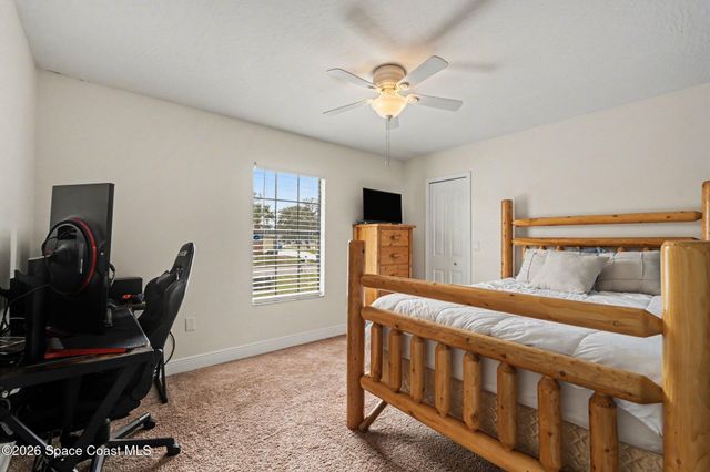 408 Crystal Mist Road NW, Palm Bay, FL 32907