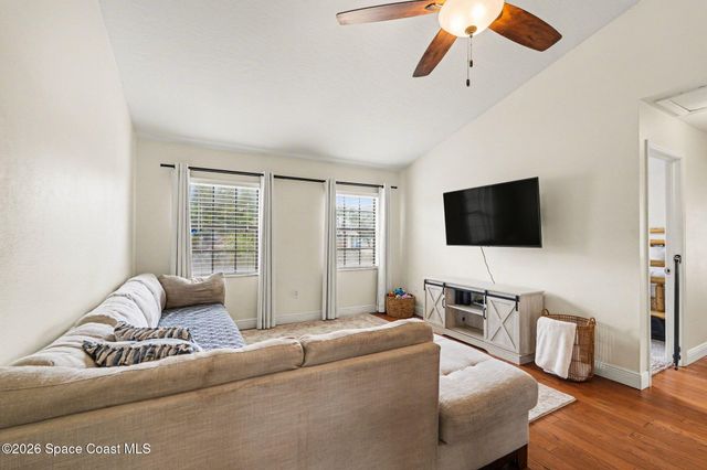 408 Crystal Mist Road NW, Palm Bay, FL 32907