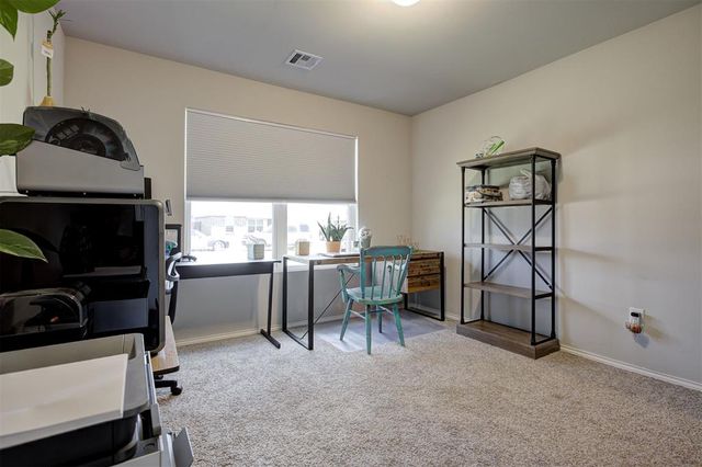 21186 Winding, Harrah, OK 73045