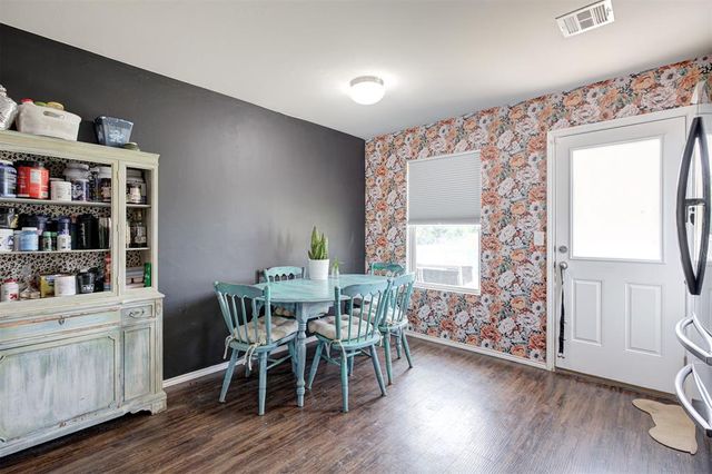 21186 Winding, Harrah, OK 73045