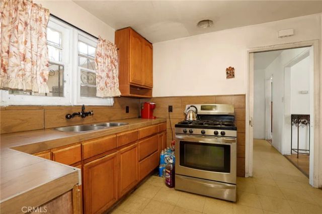 13926 Norwalk Boulevard, Norwalk, CA 90650