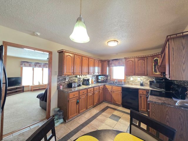 917 Streeter Street, Kellogg, IA 50135