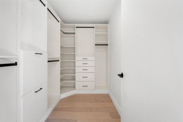 70 Rainey ST 1701, Austin, TX 78701