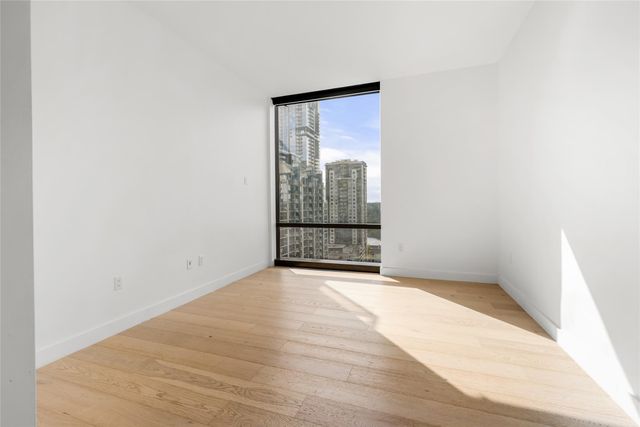 70 Rainey ST 1701, Austin, TX 78701