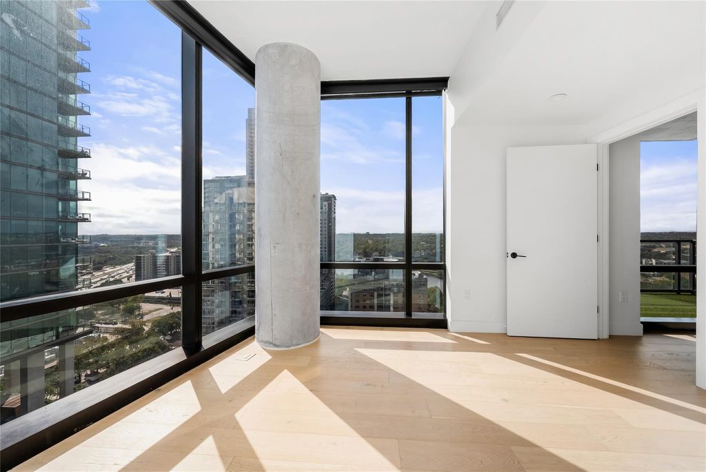 70 Rainey ST 1701, Austin, TX 78701